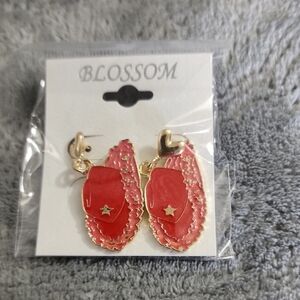 Red Star Heart Drop Cowboy Hat Earrings
